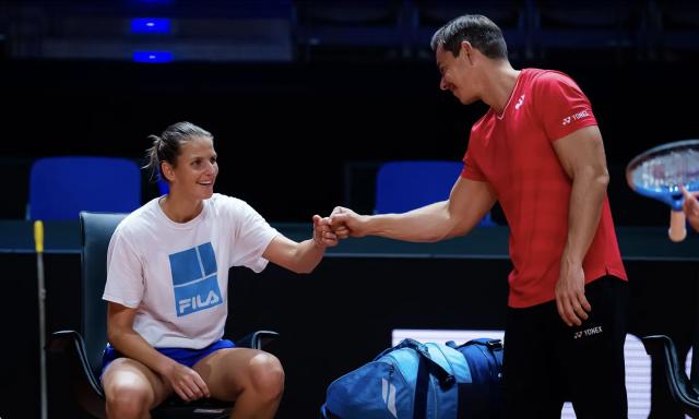 kaiyun客户端下载-卡普与前教练巴金再续前缘 能否阻其继续沉沦？