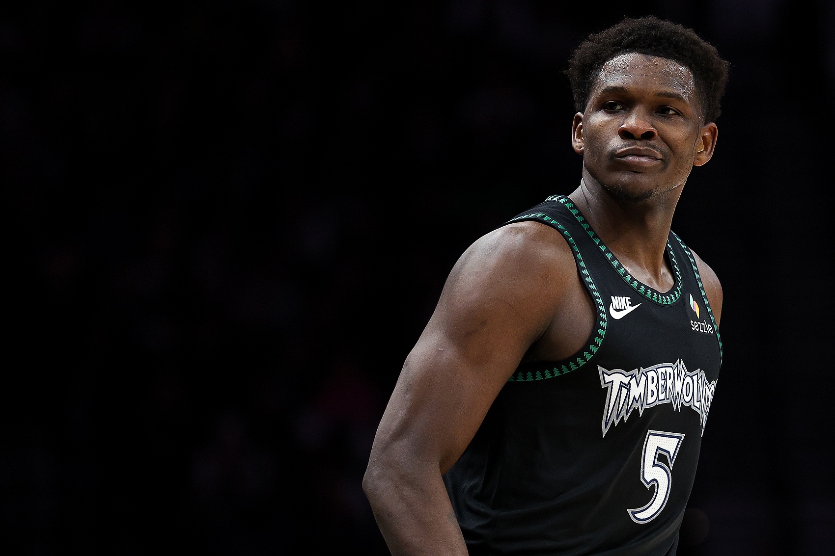 kaiyun客户端下载-解说：大人时代变了 爱德华兹今年没进首发真可惜 东部还挺合理的