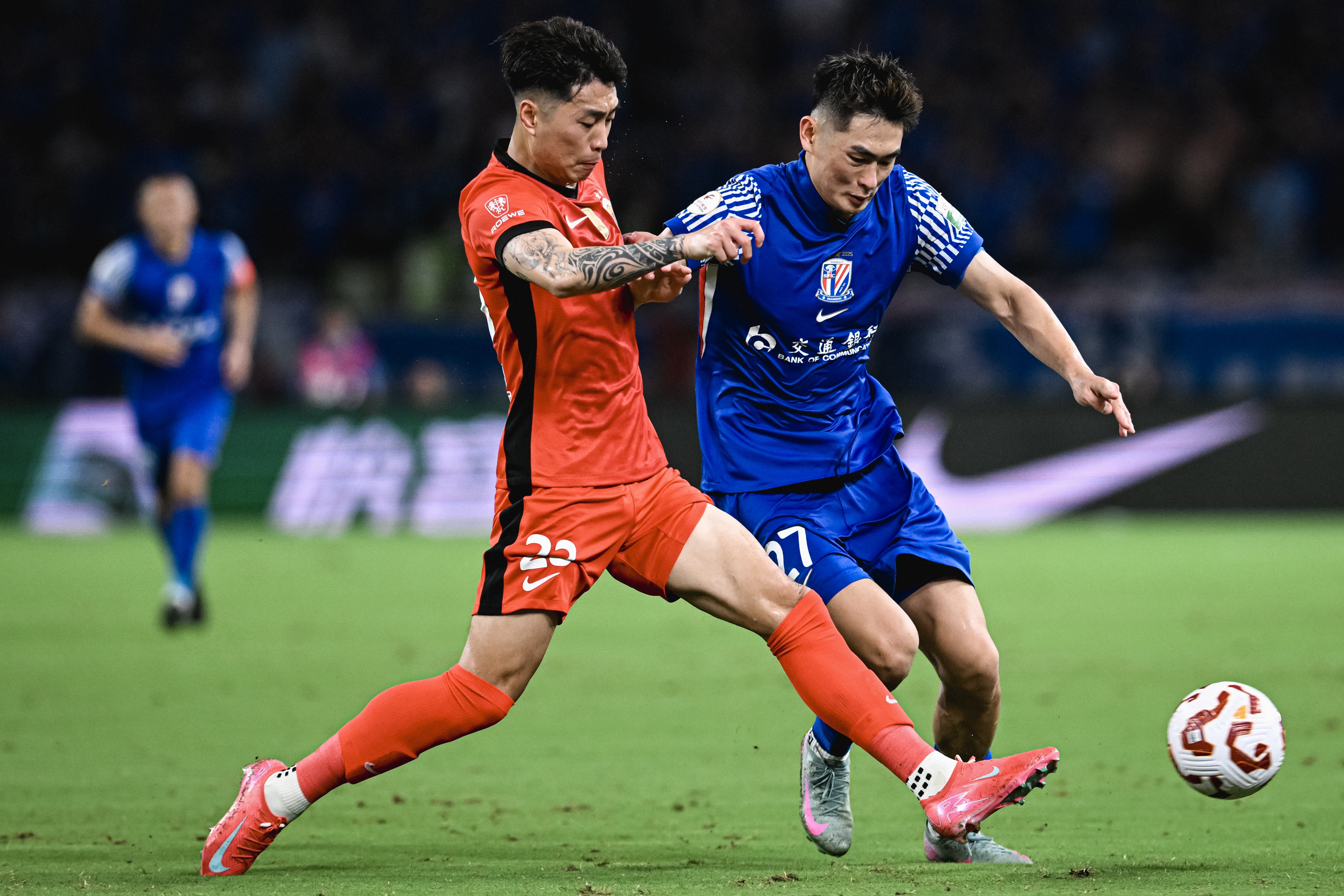 体育平台入口-足球报谈上海德比：申花需胜利提升士气 伤病影响是最大变量