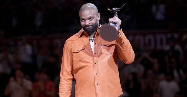 体育平台入口-PJ·塔克个人社媒宣布退役 结束14年NBA生涯