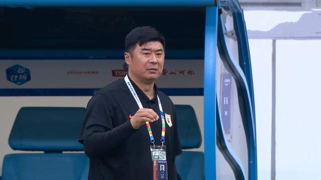 kaiyun客户端下载-韩鹏去留未定 泰山定主帅再寻后腰？年年变动 不利依木兰等人发展